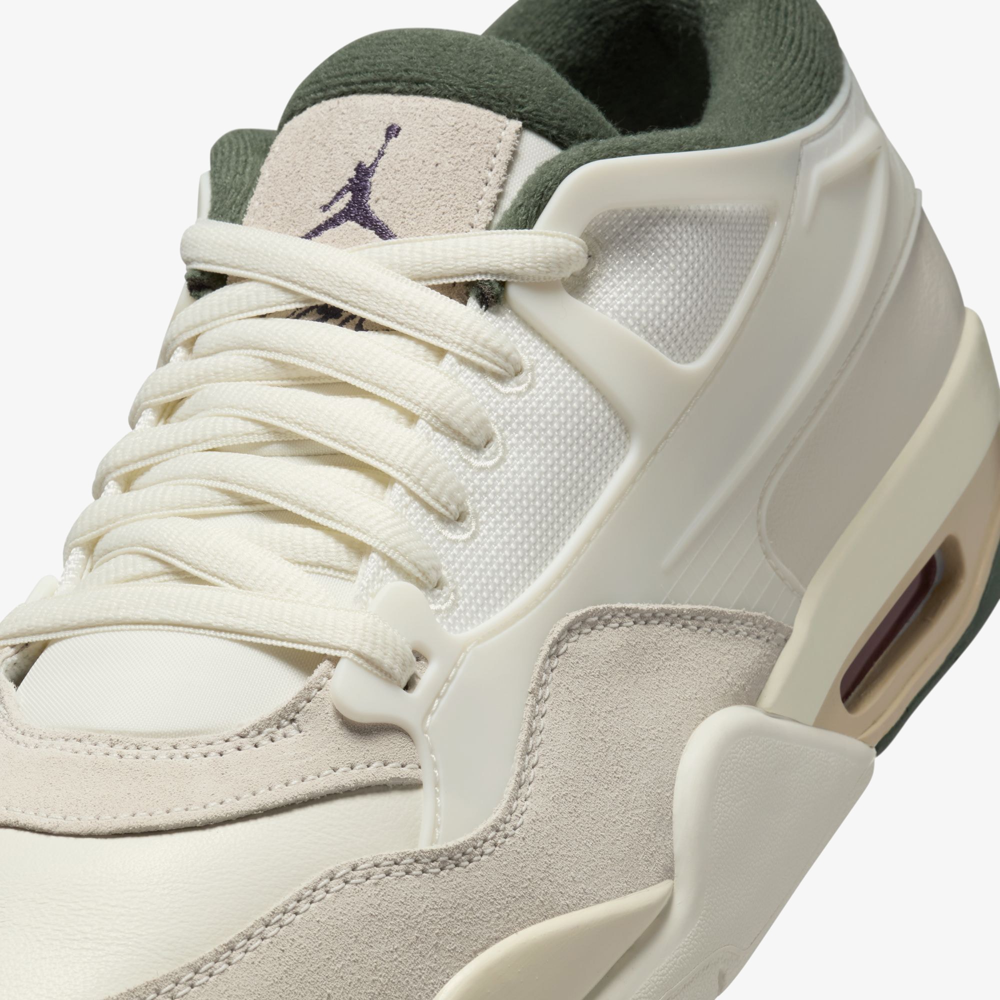 Air Jordan 4 RM 'Light Cream'