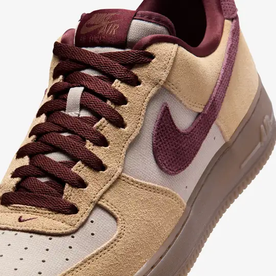 Nike Nike Sarı Air Force 1 Low '07 Premium 'Linen Moon Particle Burgundy' Wunder'de! Sarı - 8. görsel