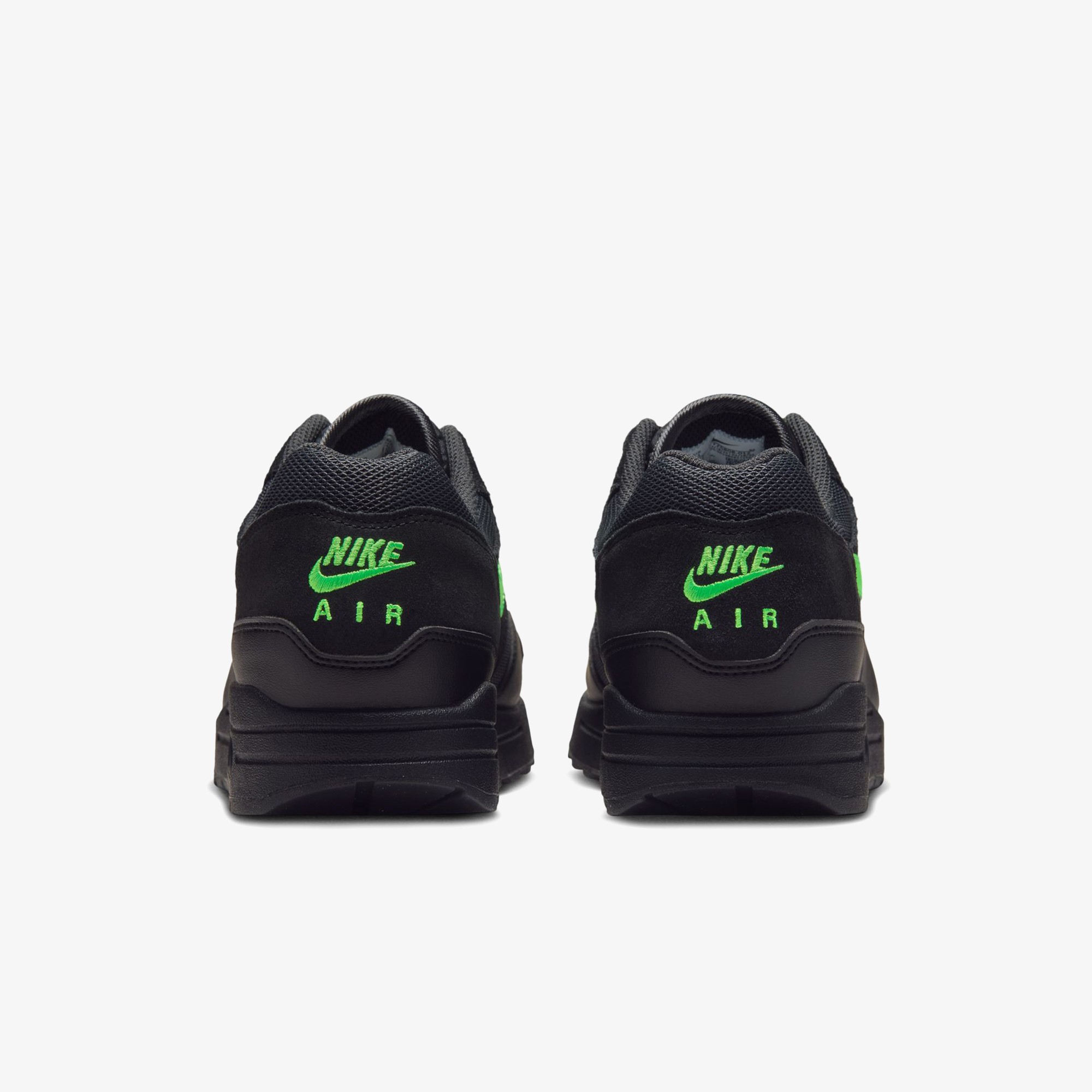 Air Max 1 Essential 'Black Green Strike'