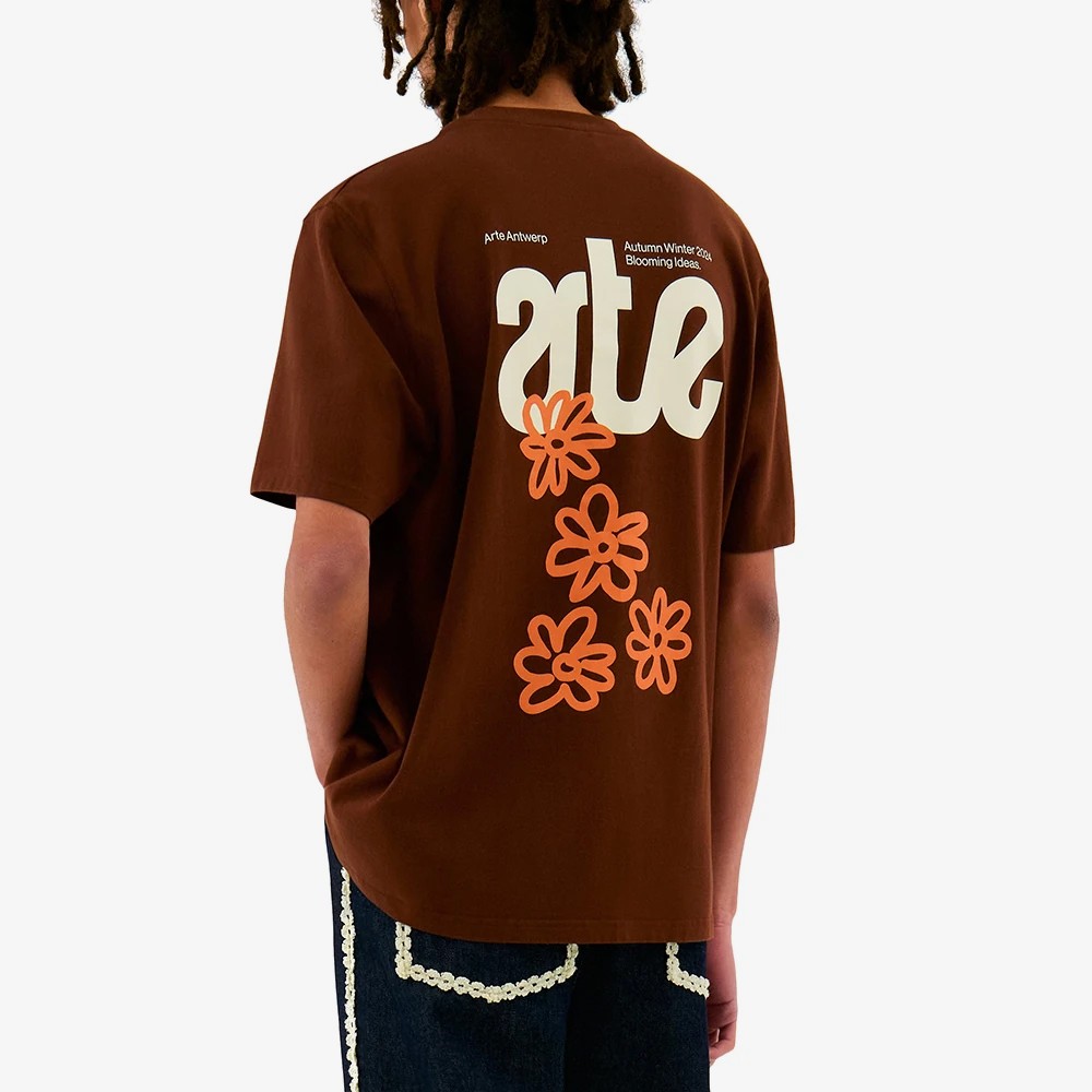 Flowers Back T-Shirt 'Brown'