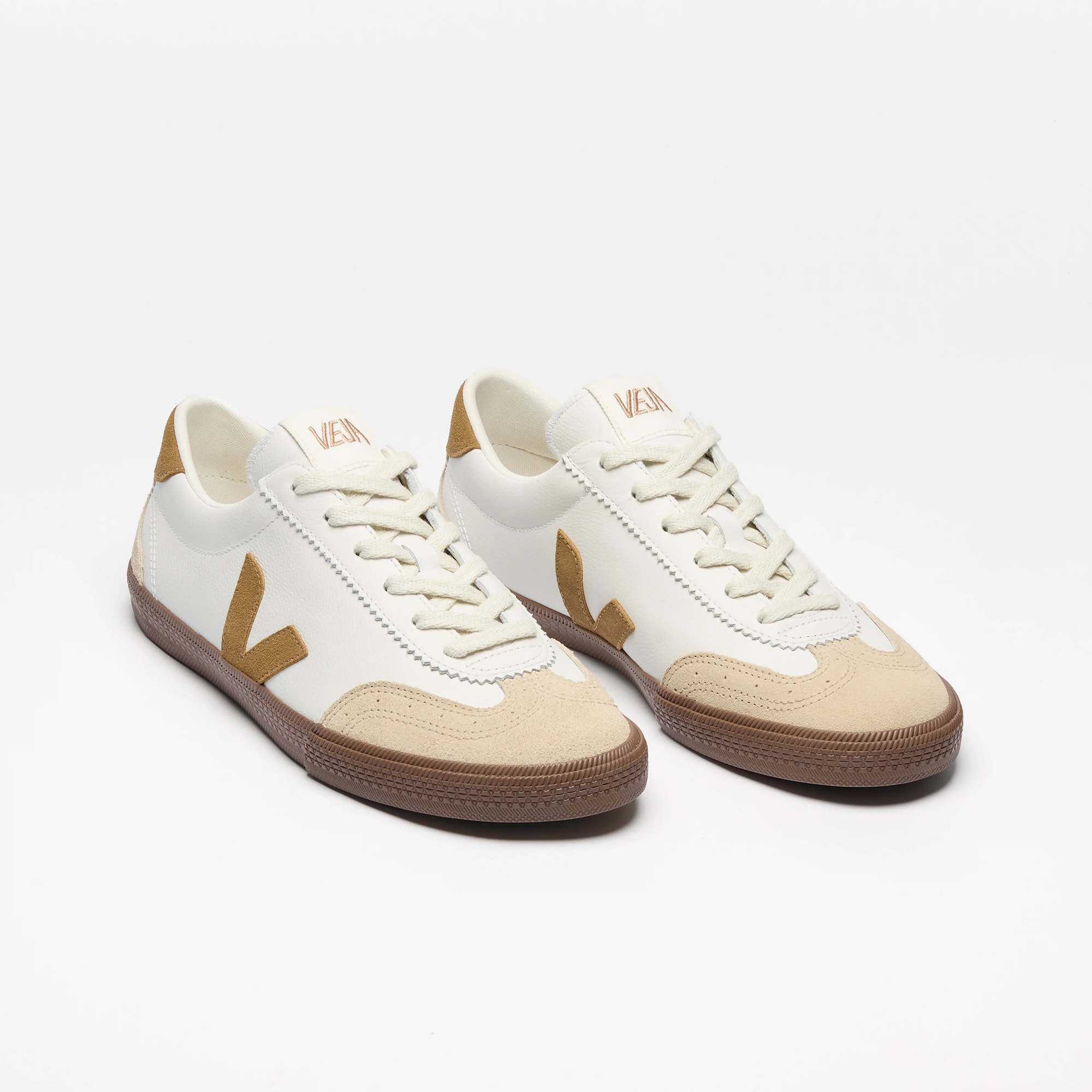 Volley O.T. Leather 'White Tent'