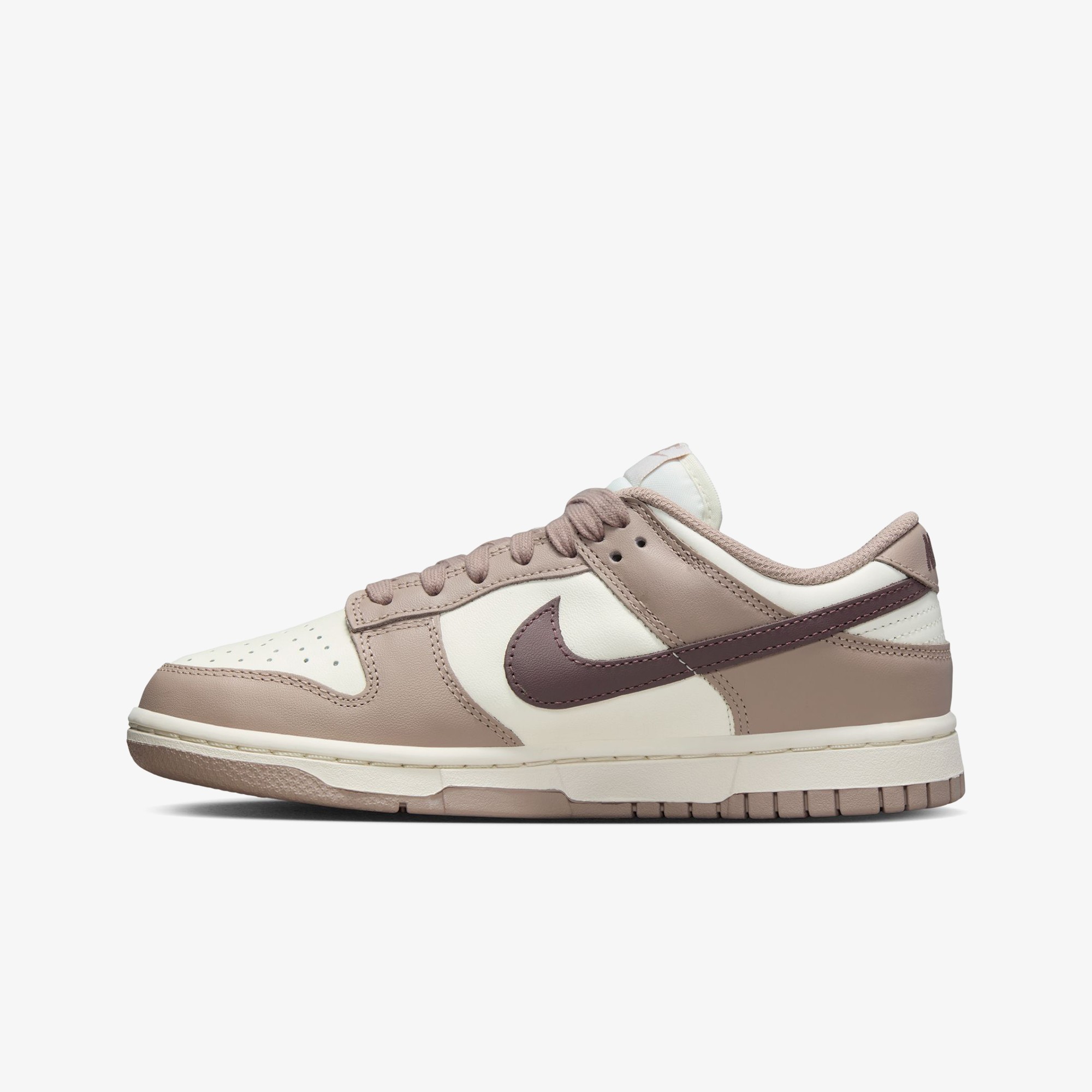 Dunk Low 'Diffused Taupe'