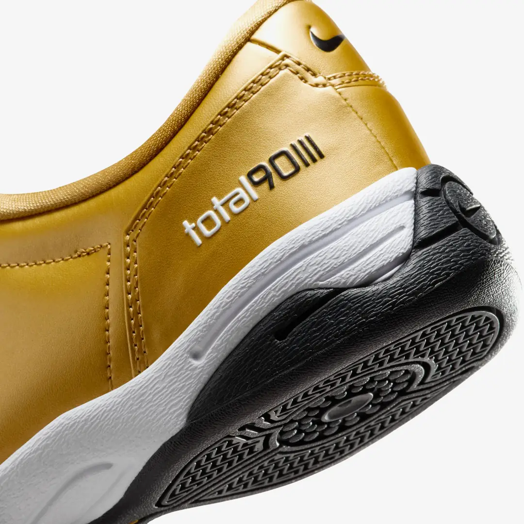 Nike Total 90 III 'Metallic Gold Black' (W) - WUNDER