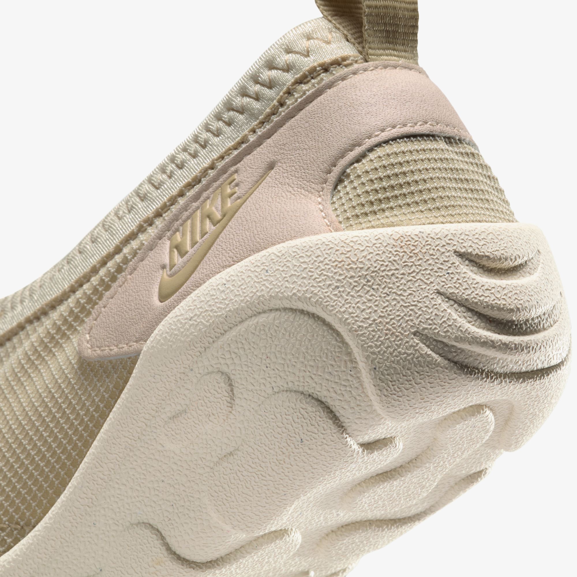 Aqua Turf Desert 'Khaki'