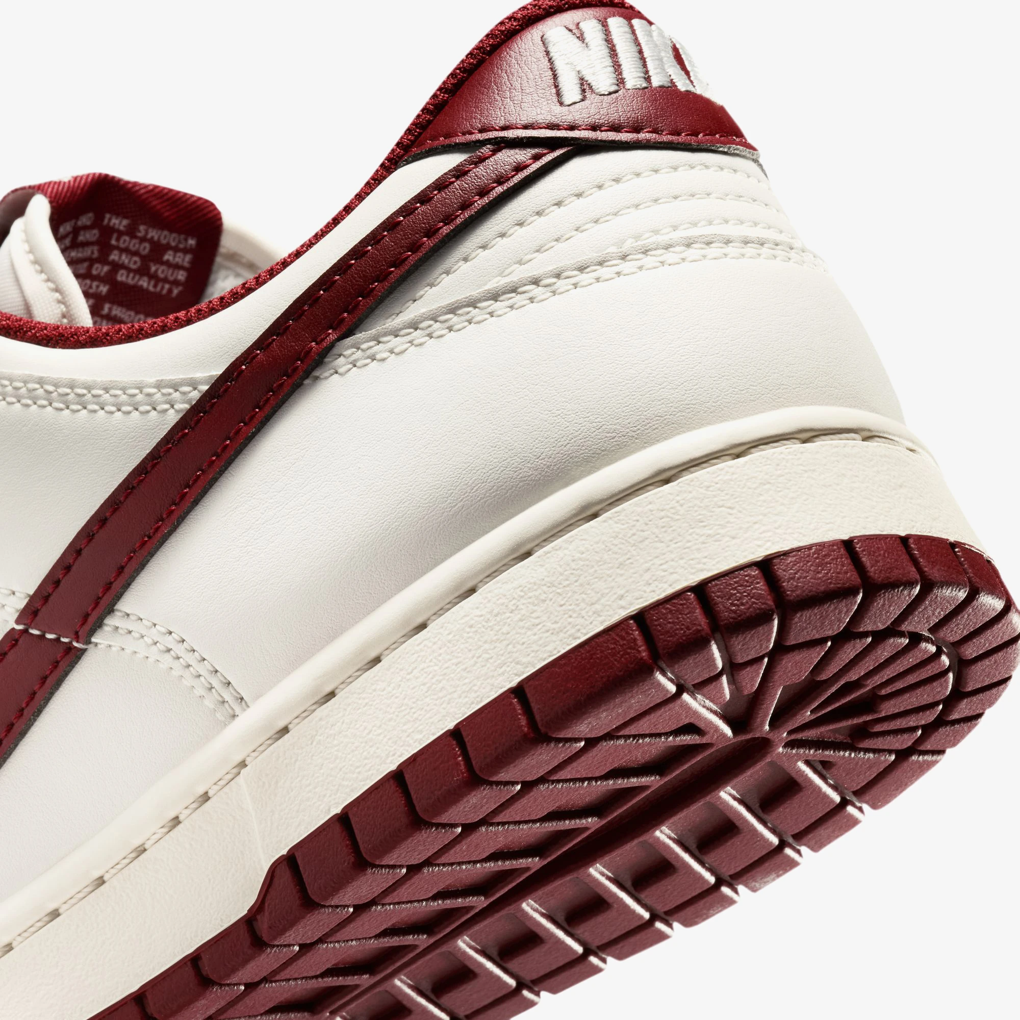 Nike Dunk Low 'Phantom Team Red' - WUNDER