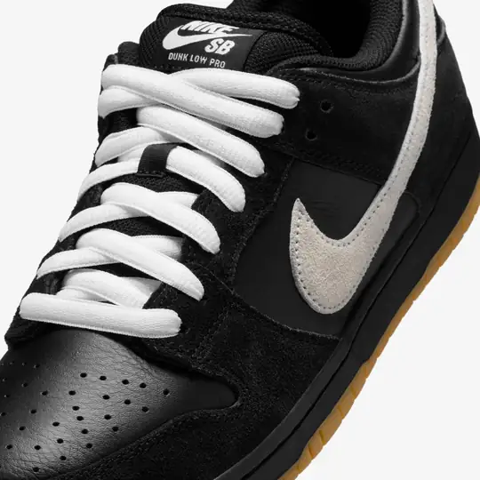 SB Dunk Low Pro 'Black White Gum' - Görsel 7
