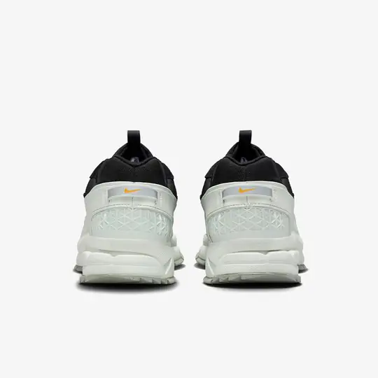 Zoom Vomero 5 Roam 'Black Light Silver' - Görsel 6