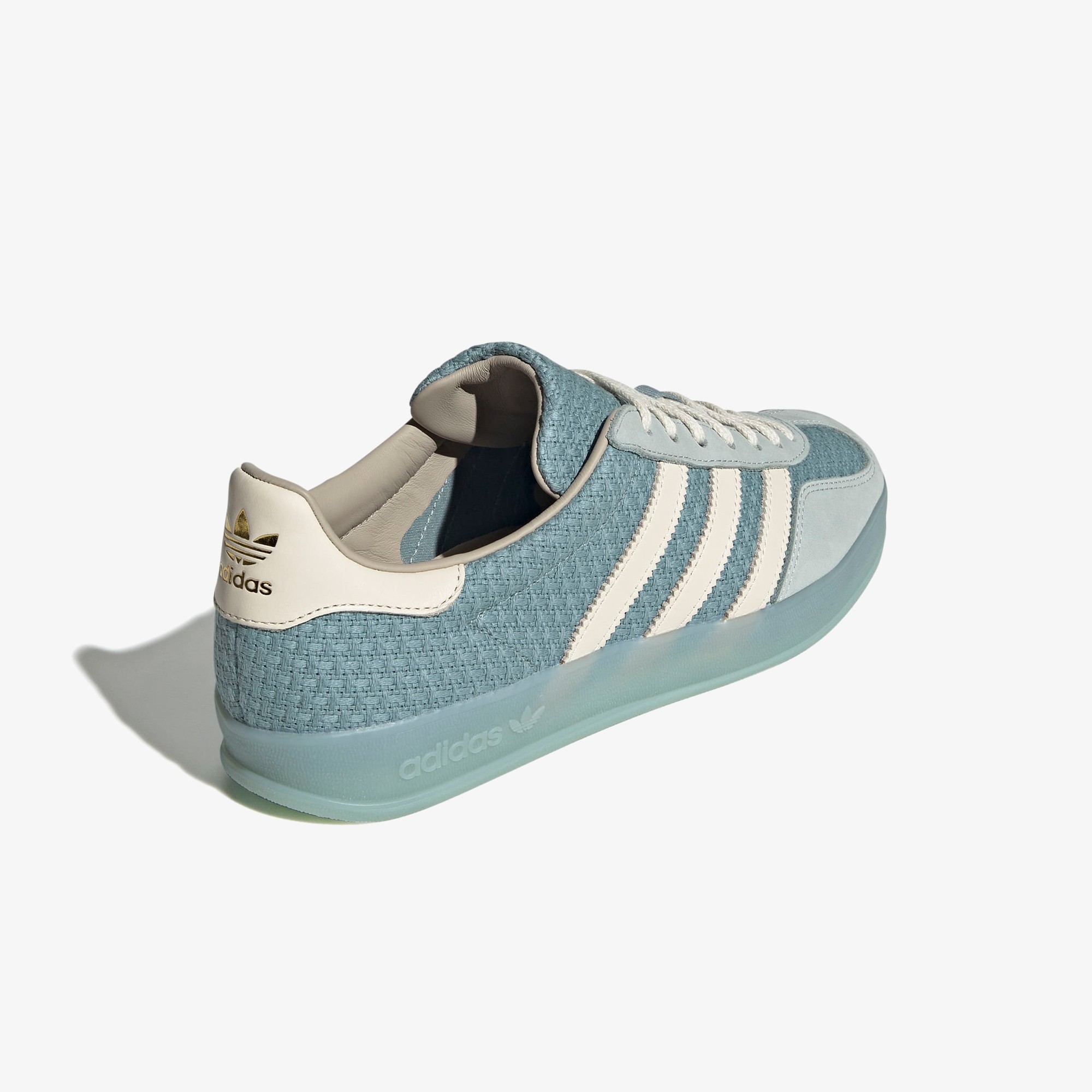 Gazelle Indoor 'Grey'