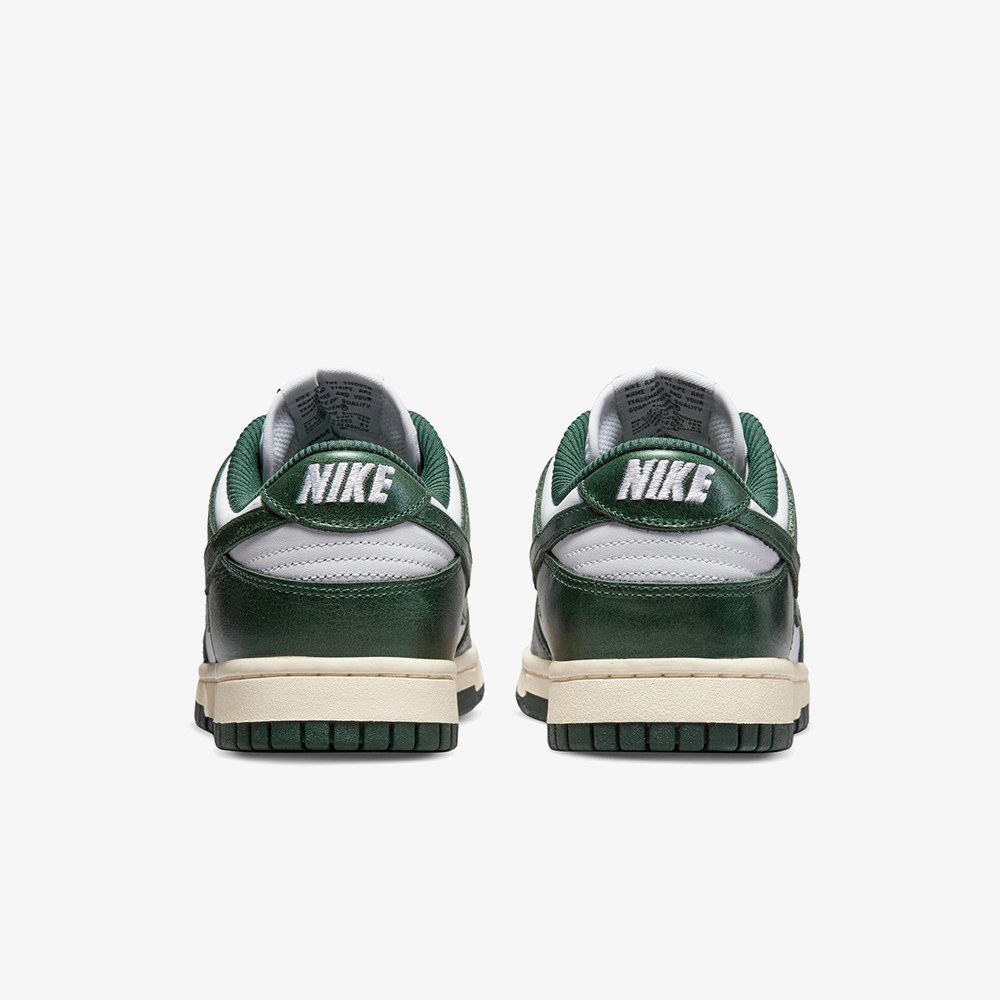 Dunk Low 'Vintage Green' (W)