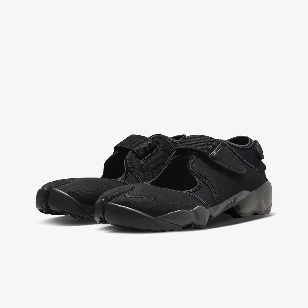 Air Rift 'Triple Black' (W) - WUNDER