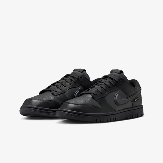Dunk Low Gore-Tex 'Triple Black' - Görsel 5
