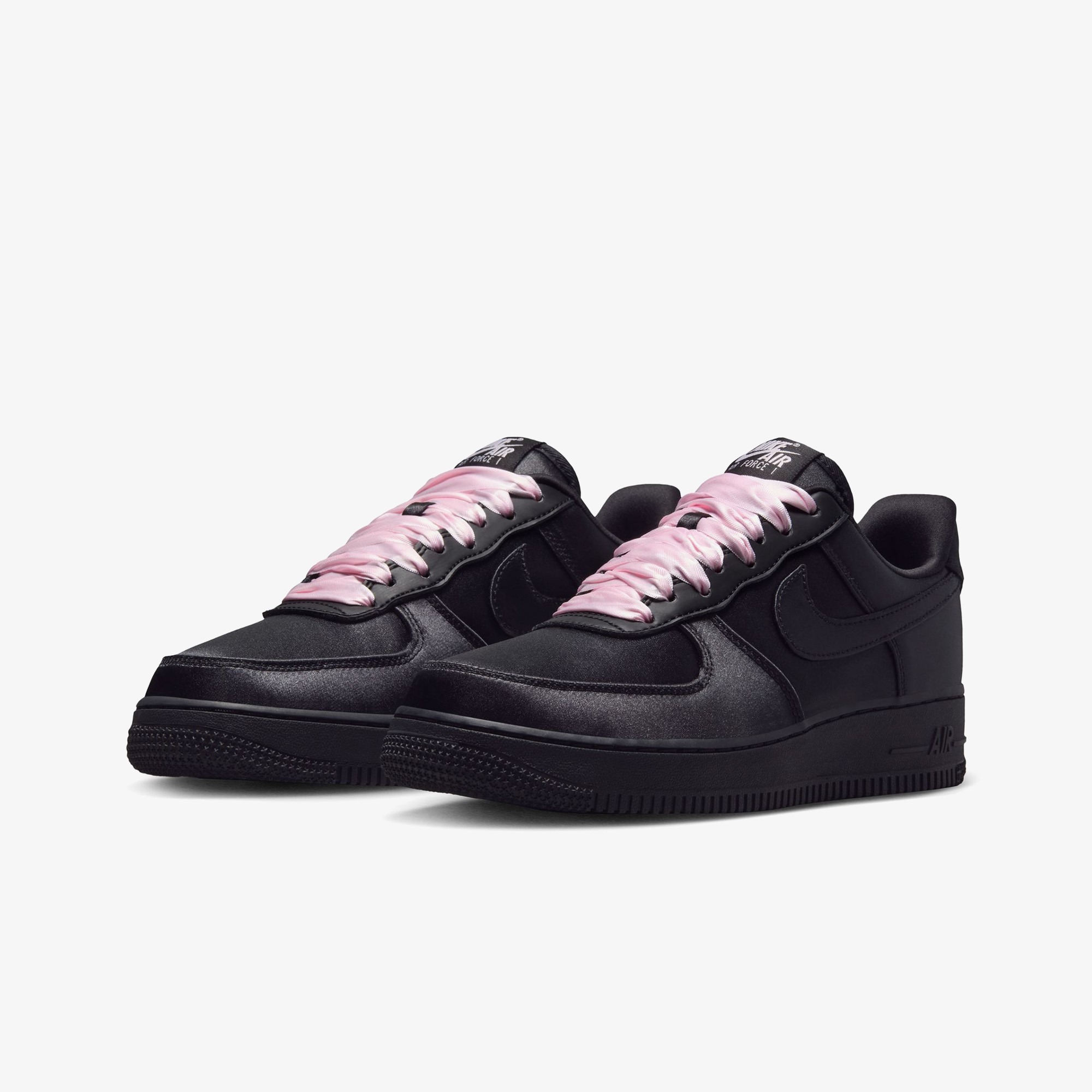 Air Force 1 Low '07 LV8 'Black Satin' (W)
