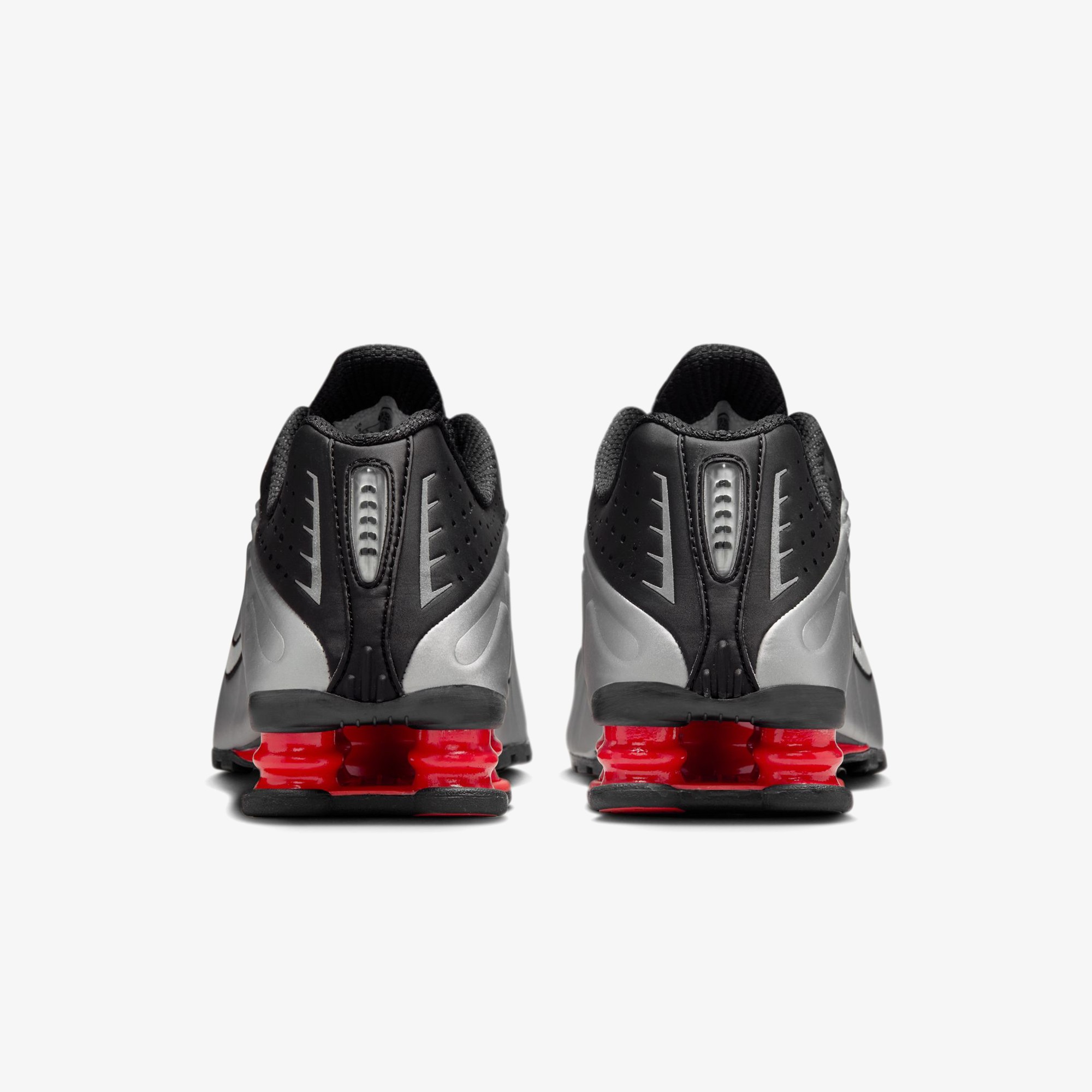 Shox R4 Black 'Metallic Silver'