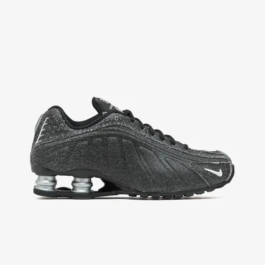 Shox R4 'Black Distressed Leather' - Görsel 2