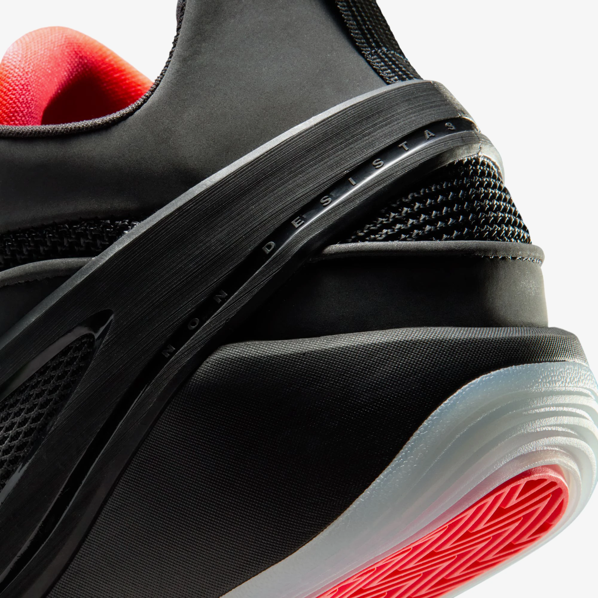 Jordan Luka 5 'Metallic Bred' - WUNDER