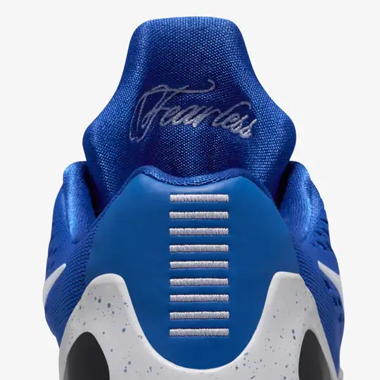 Kobe 9 EM Low TB 'Game Royal' (GS) - Görsel 10