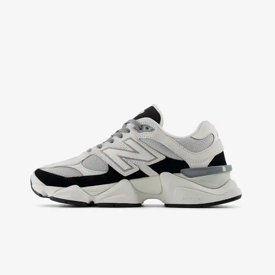 9060 'Jet Black' - Görsel 3