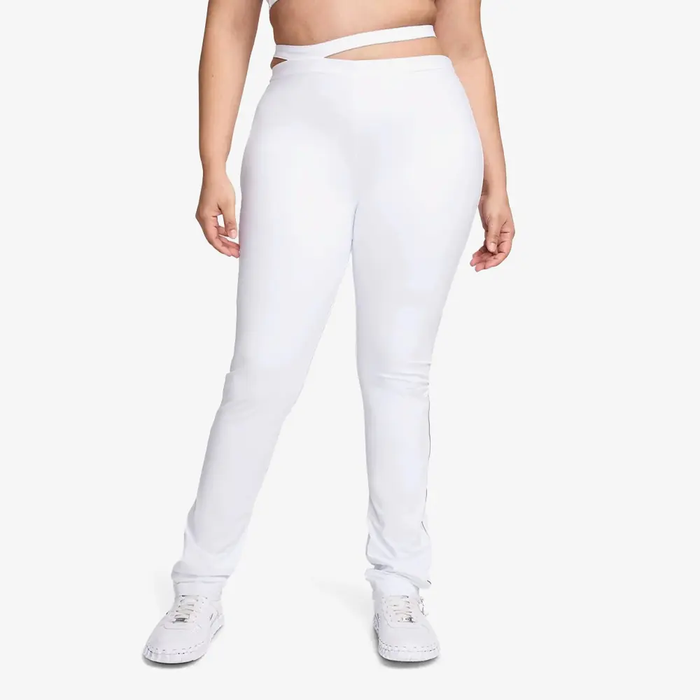 Jacquemus x Nike - WUNDER