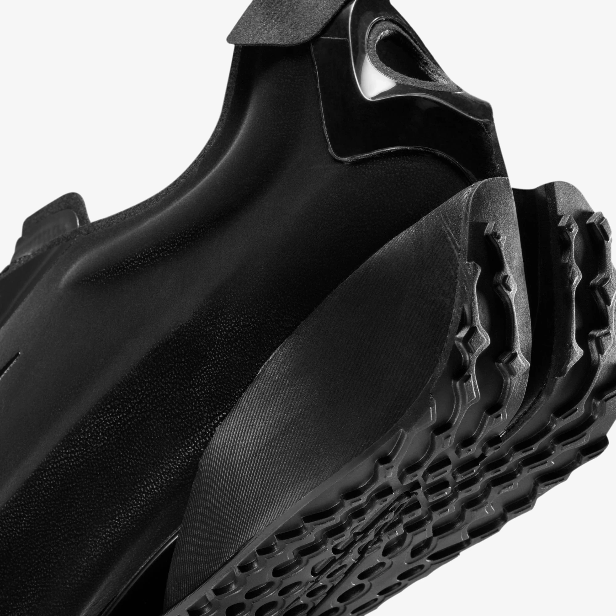 B3Triple Black Design Limited 35インチ Nike First Sight 'Triple Black' (W) - WUNDER