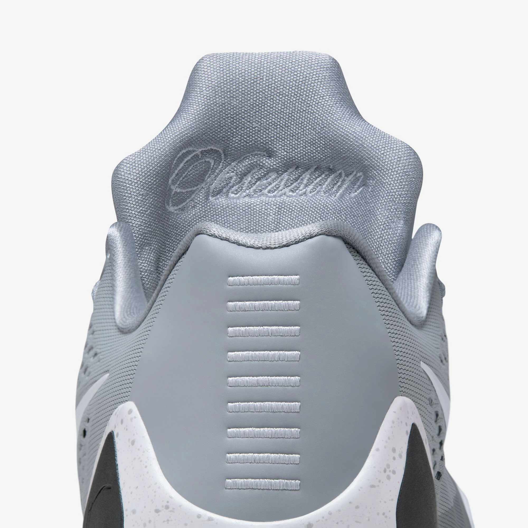 Kobe 9 Elite Low EM Protro 'Wolf Grey'