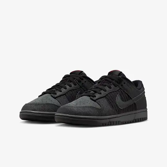 Nike Siyah Nike Dunk Low