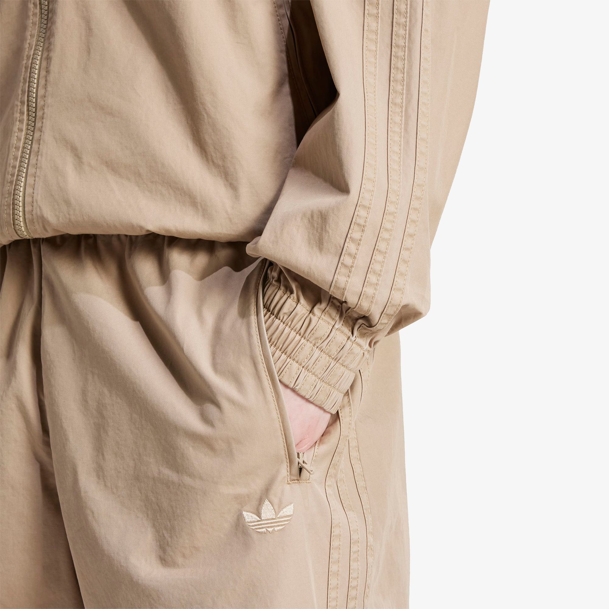 Woven Firebird Track Suit Pants 'Blanch Cargo'