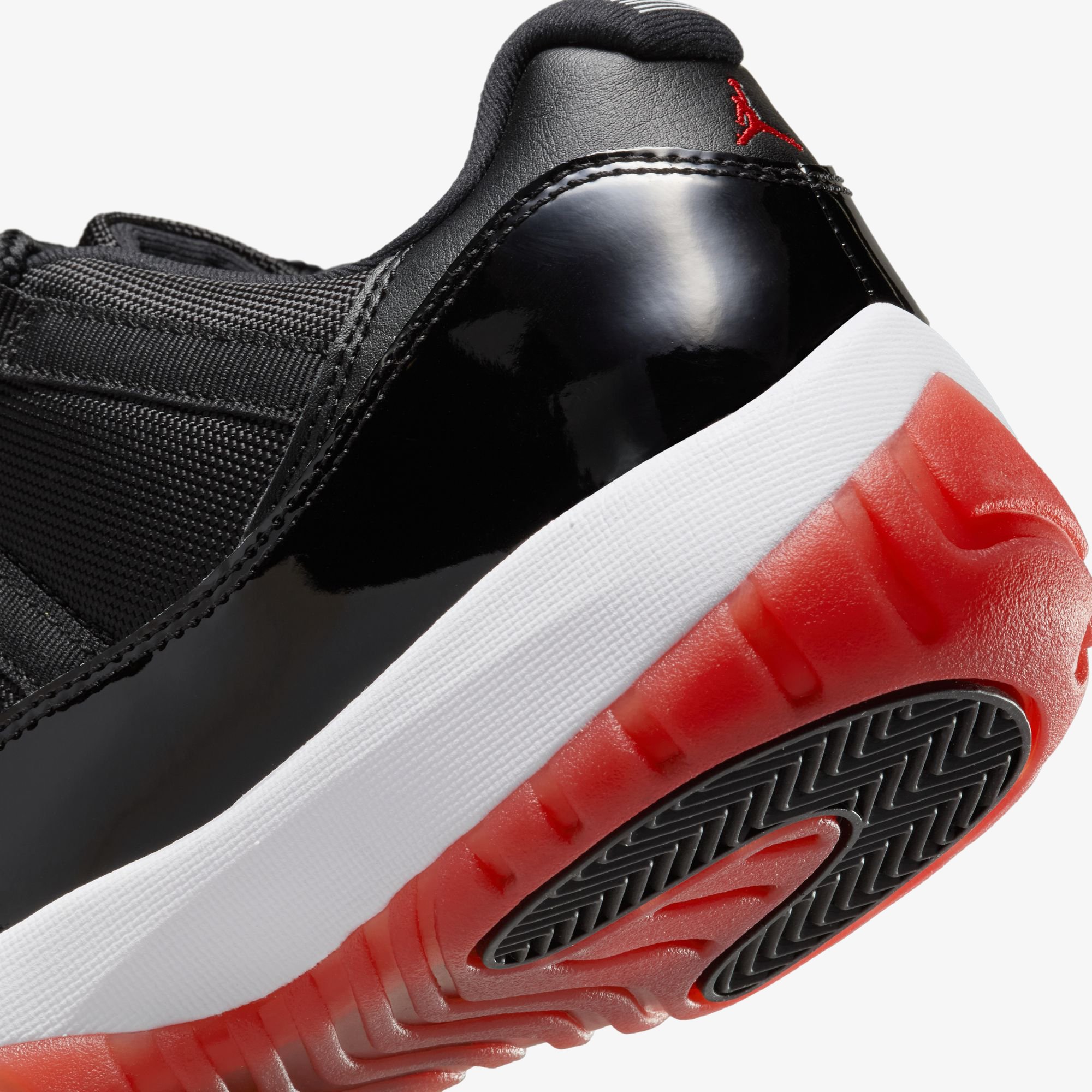  Air Jordan 11 Retro Low 'Bred'