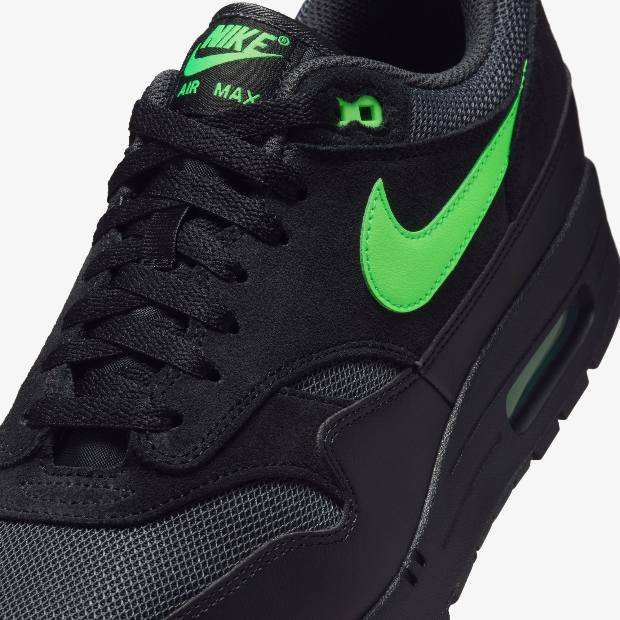 Air Max 1 Essential 'Black Green Strike'