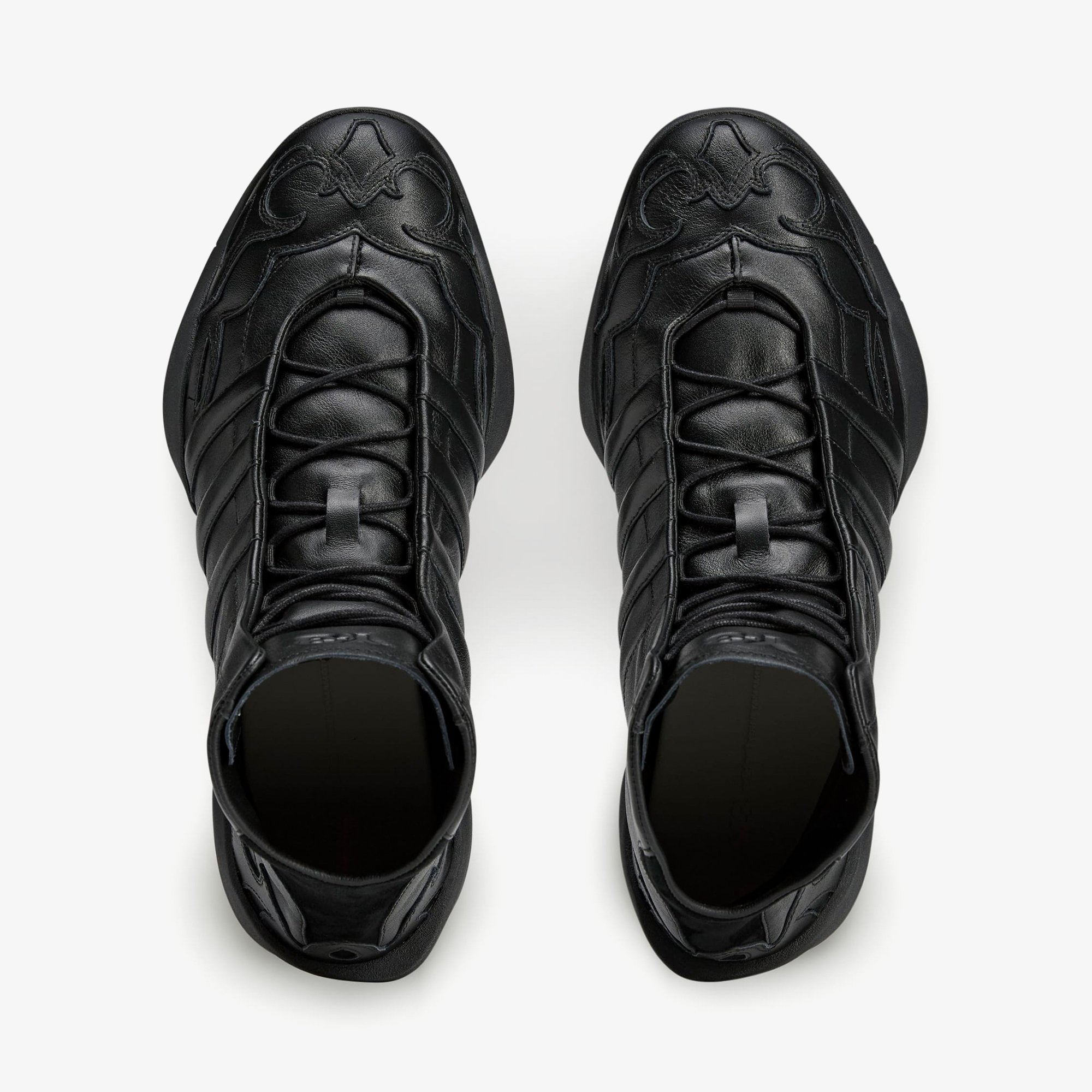Regu 2002 Hi 'Black'