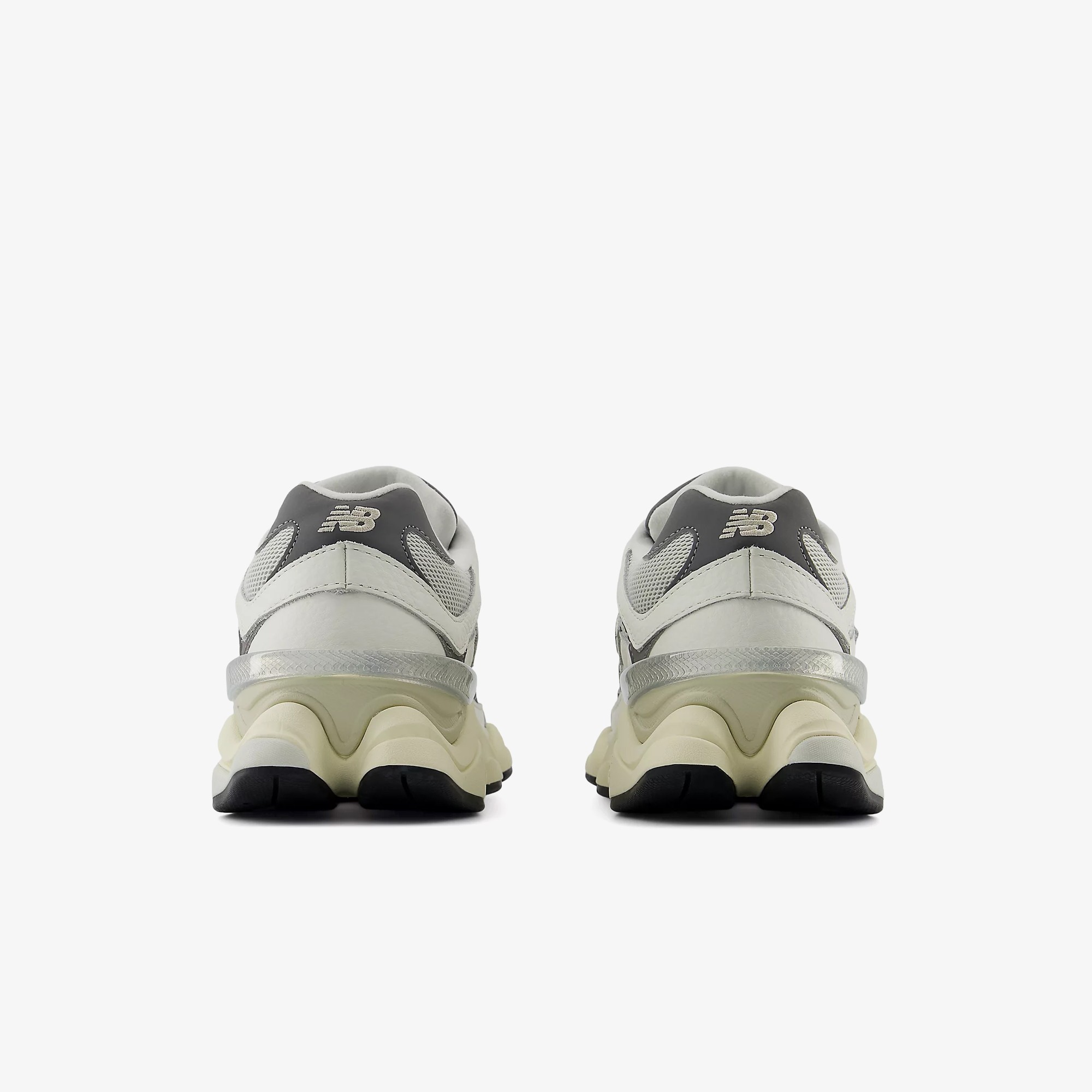 9060 'Light Grey'
