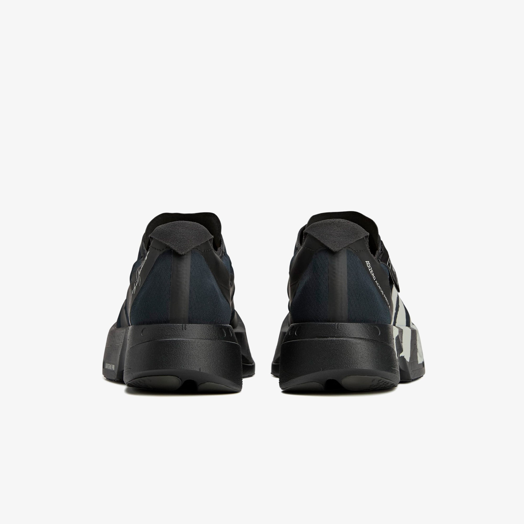 Adios Pro 4 'Black'