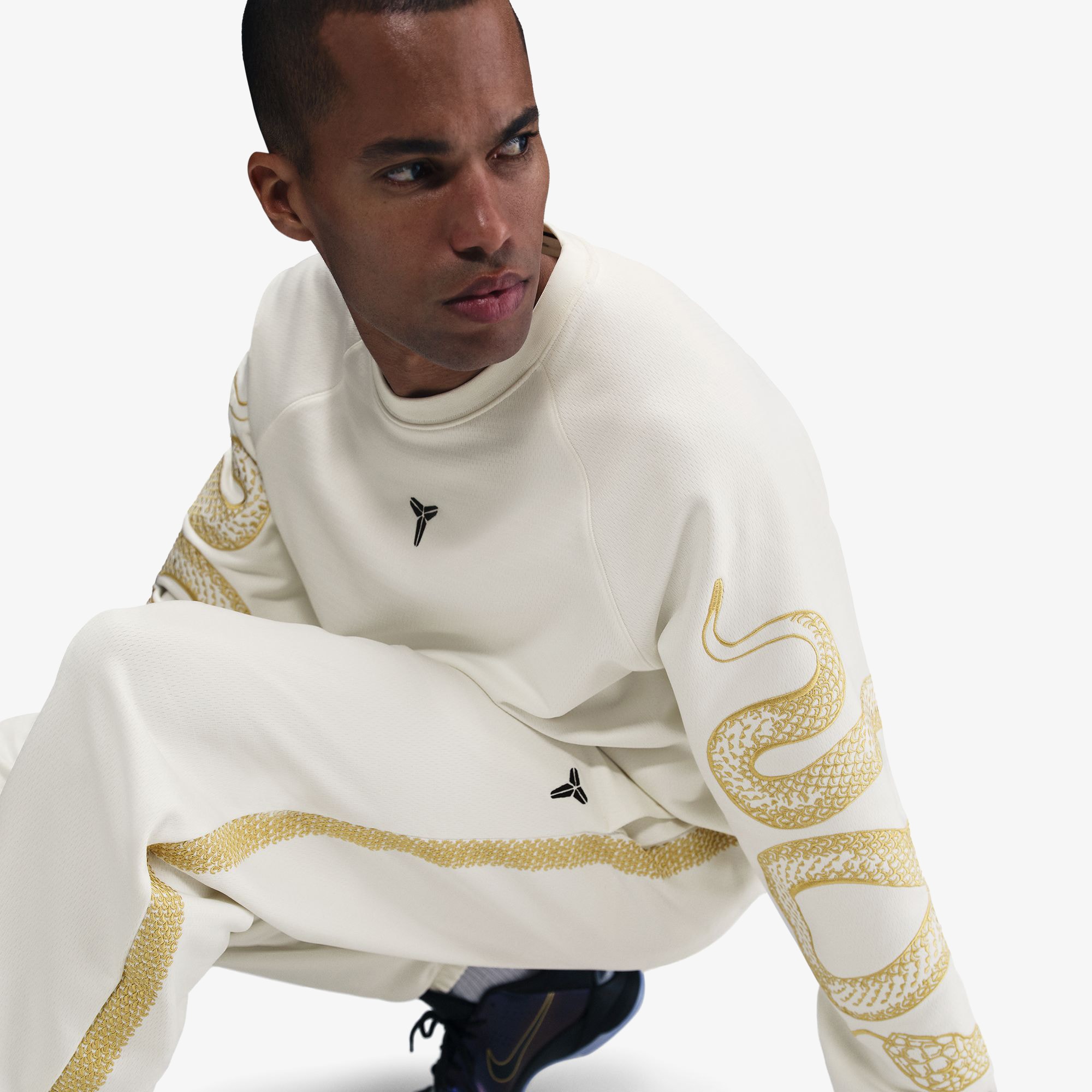Kobe Year Of The Mamba Crewneck 'Beige Gold'