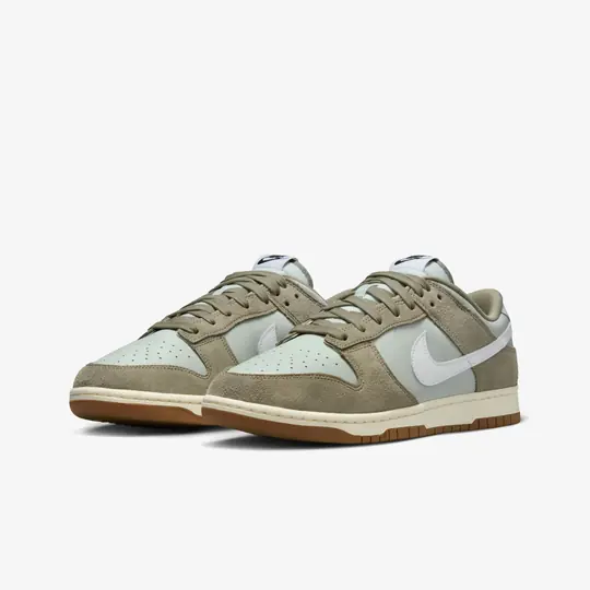 Dunk Low Retro SE 'Olive' - Görsel 4