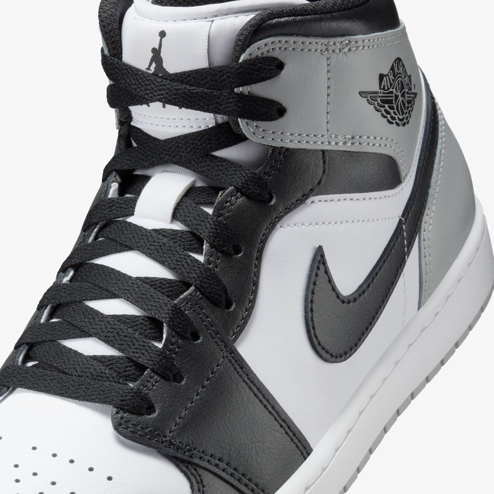 Air Jordan 1 Mid 'Barons'