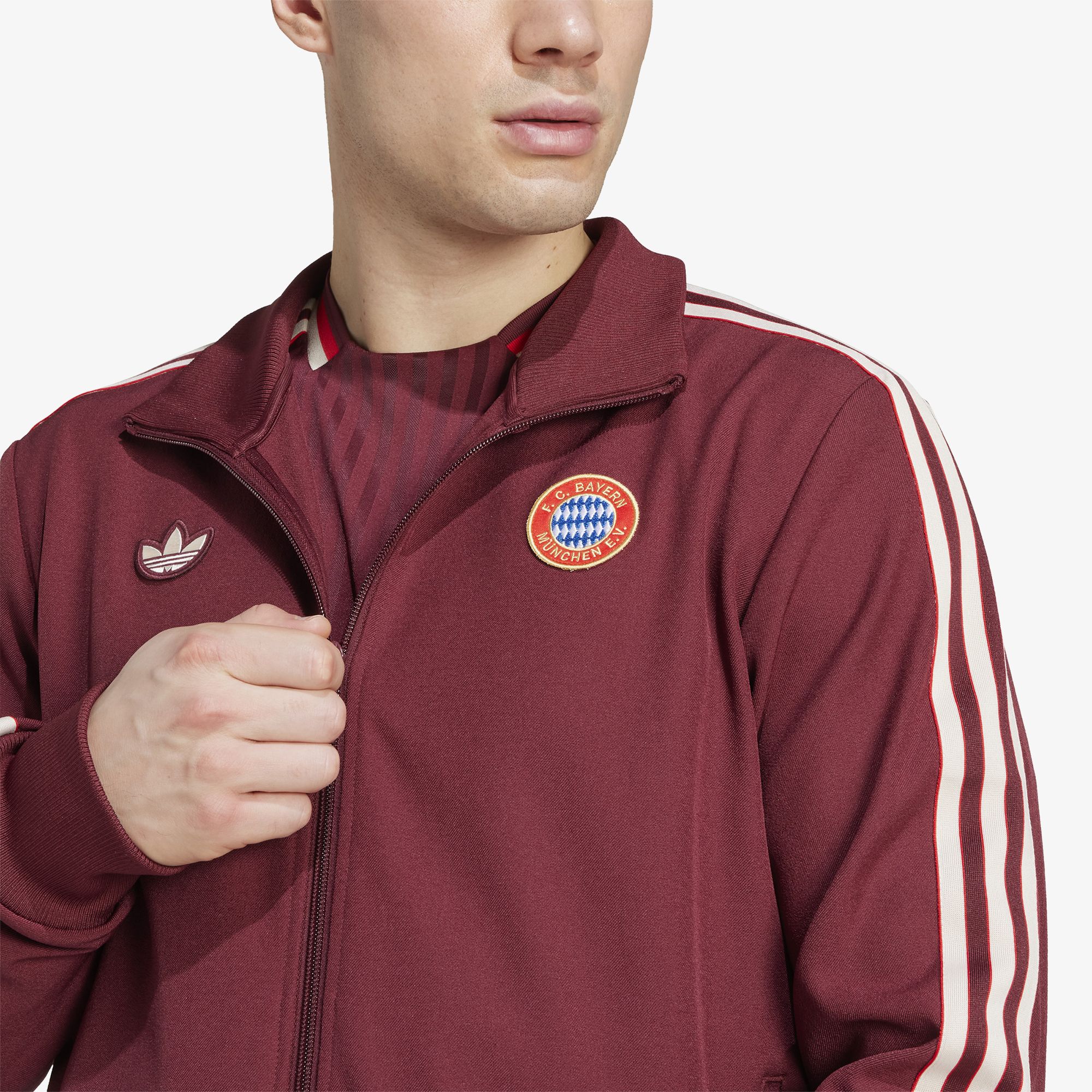 FC Bayern Terrace Icons Track Top 'Shadow Red'