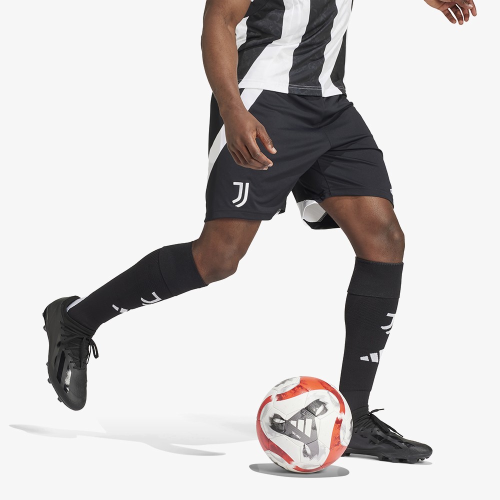 Juventus 24/25 Home Shorts