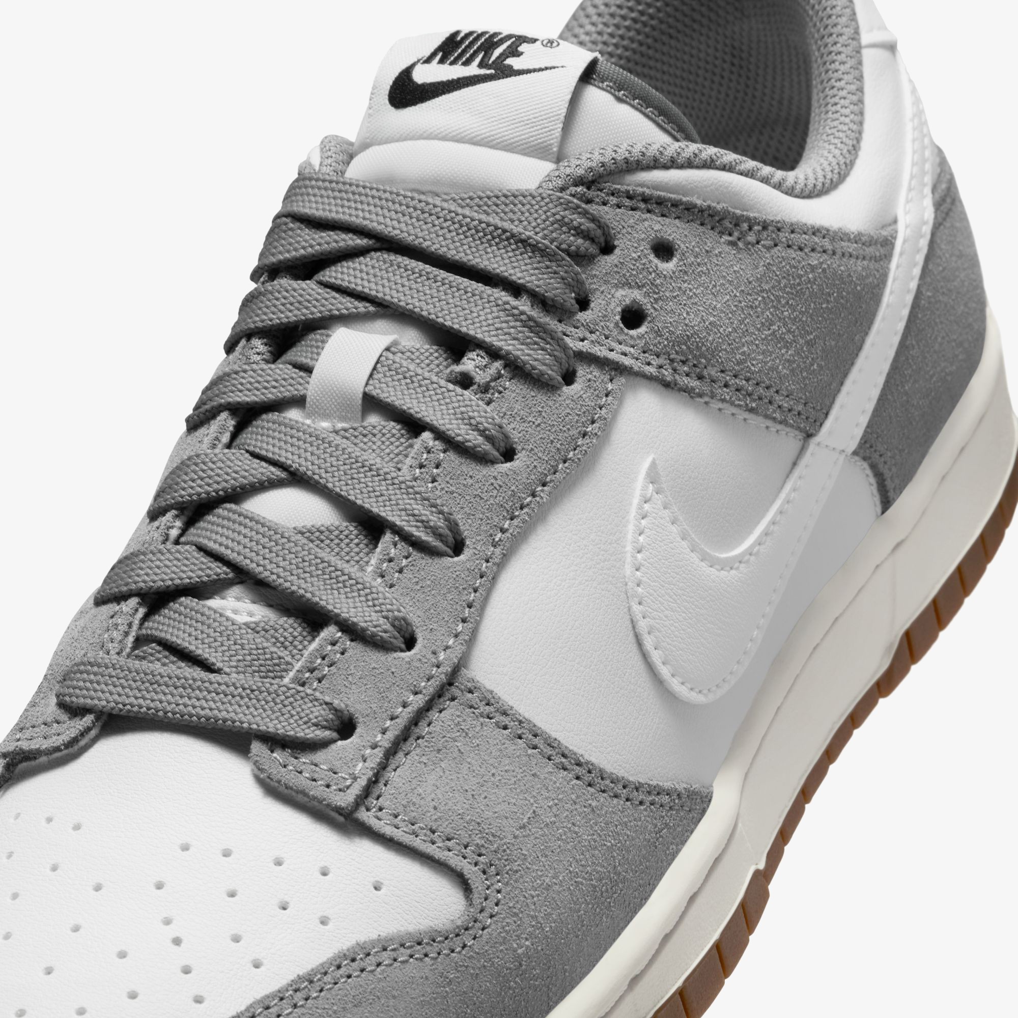 Dunk Low Retro SE 'Grey Suede'