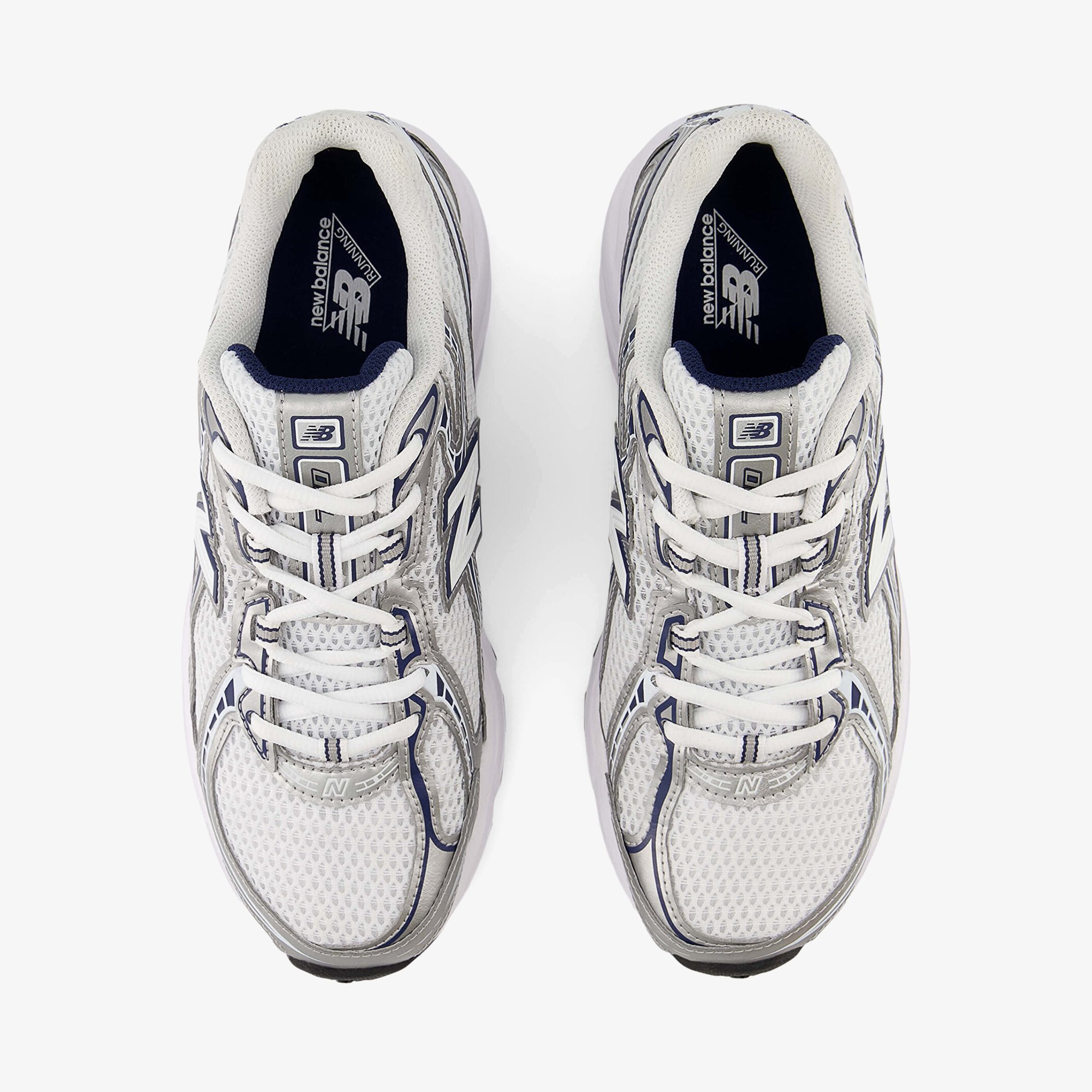 740 'Shadow Grey'