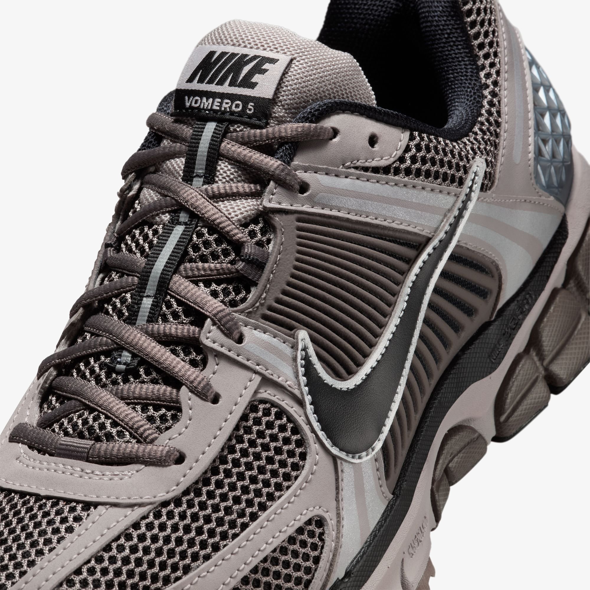 Zoom Vomero 5 'Dark Violet Ore'