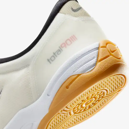 Total 90 III SP 'White Black Gum' - Görsel 8