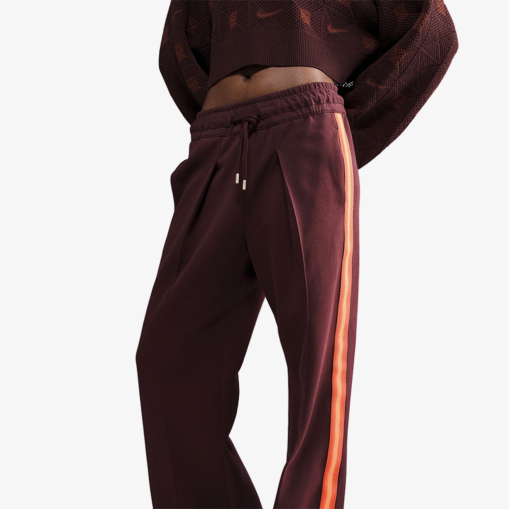 Naomi Osaka High-Waisted Loose Knit Pant 'Burgundy Crush'