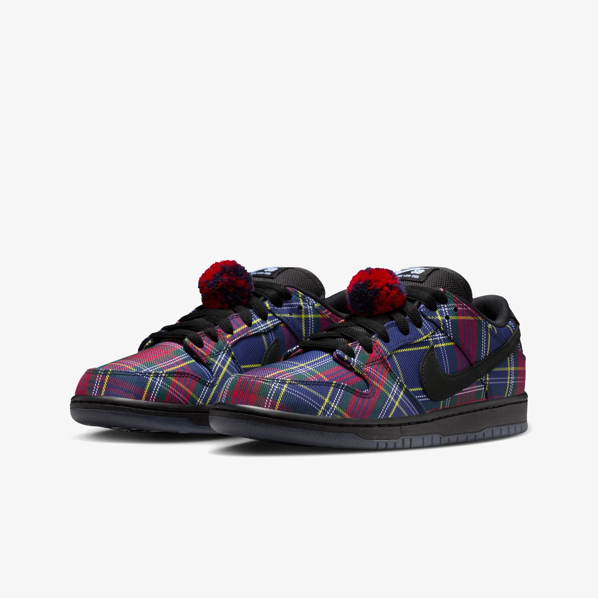 SB Dunk Low Pro 'Nardwuar'