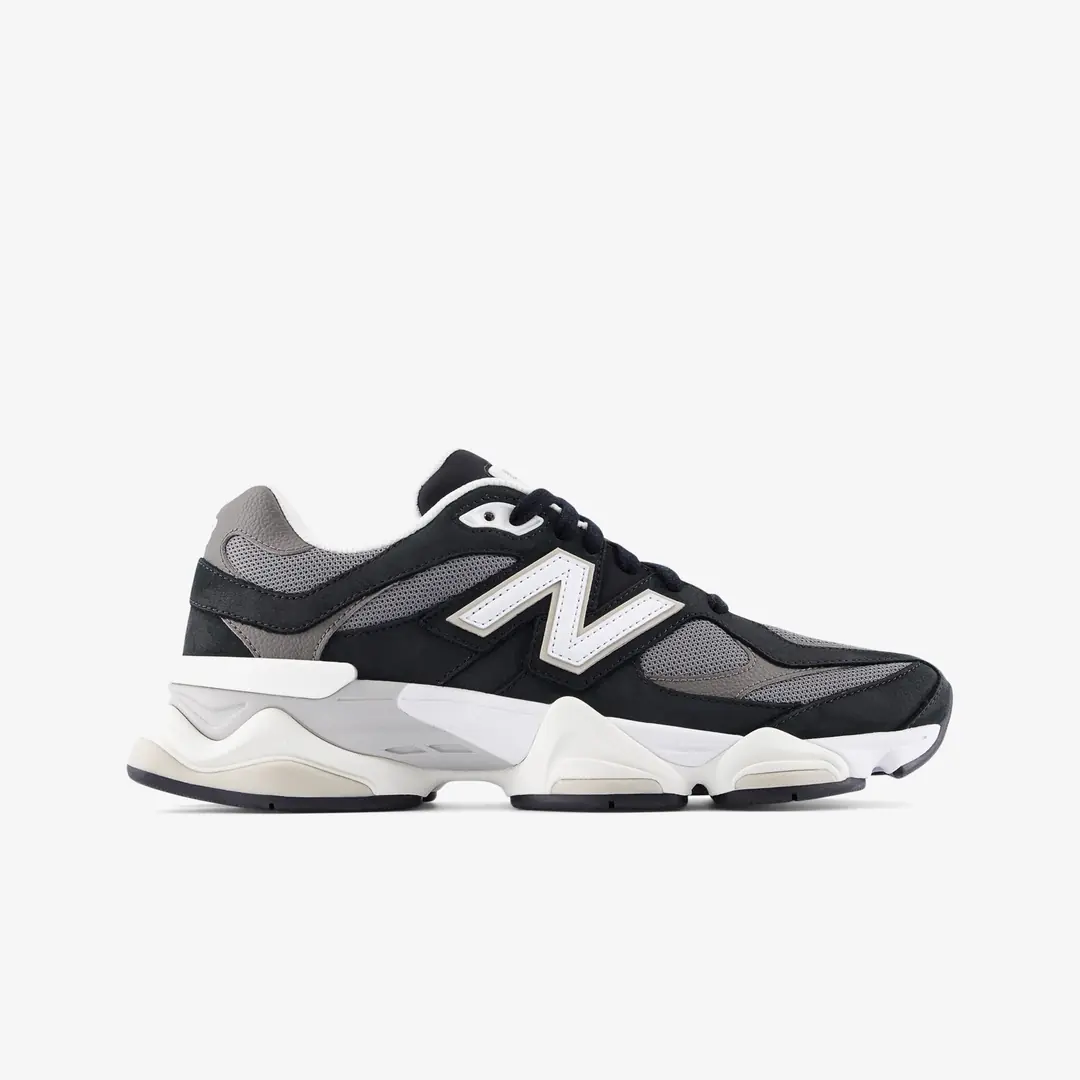 New Balance 9060 スニーカー BLC 24cm New Balance 9060 - WUNDER