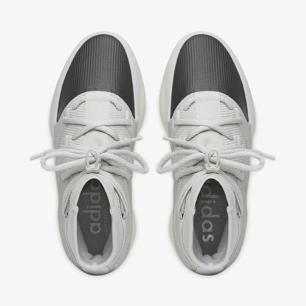 未使用 adidas Fear of God ATHLETICSホワイトコート adidas FEAR OF GOD ATHLETICS 86 Low 