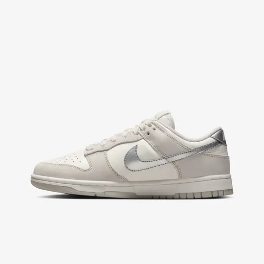 Dunk Low 'Silver Swoosh' - Görsel 3
