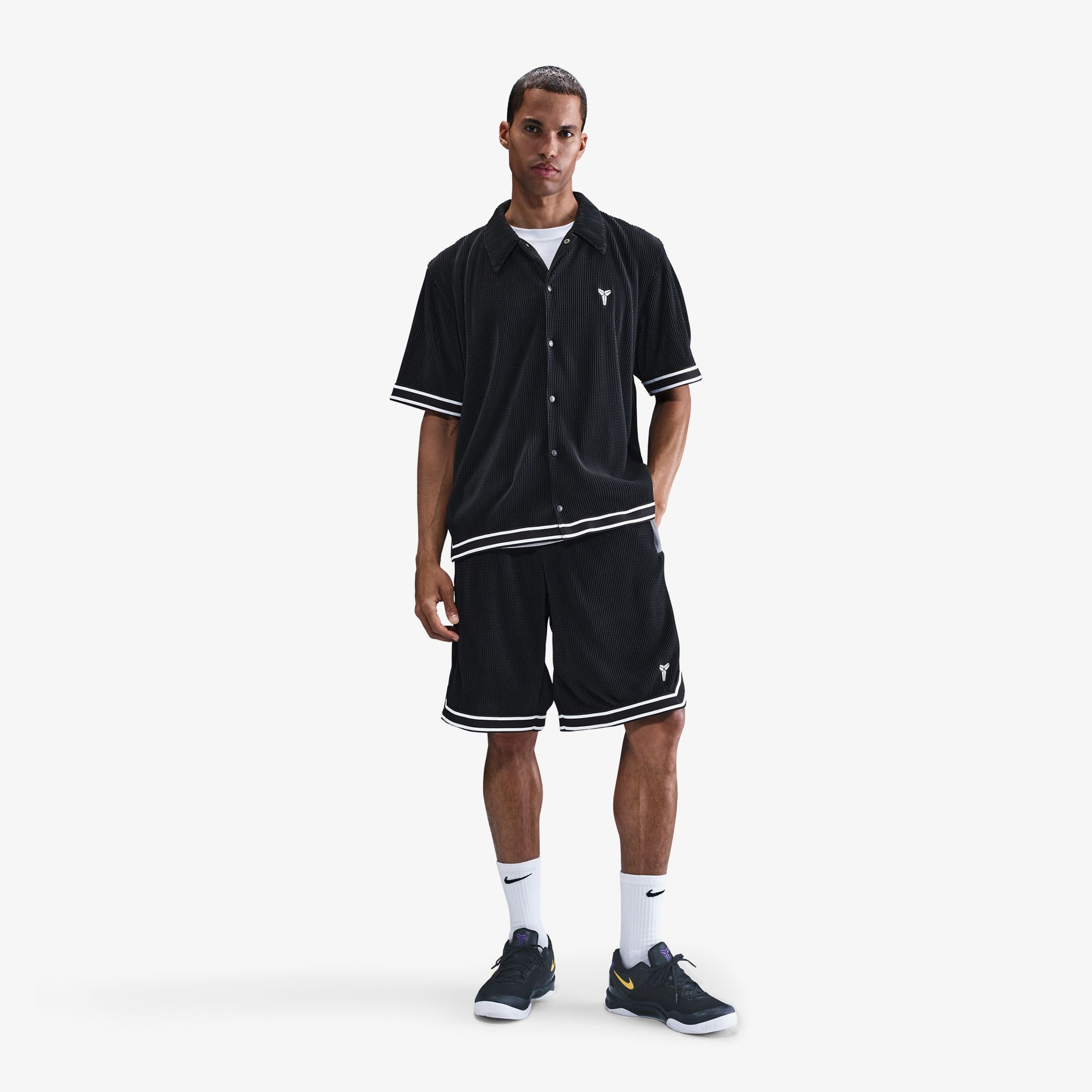 Kobe Pleated 10in Short 'Black'