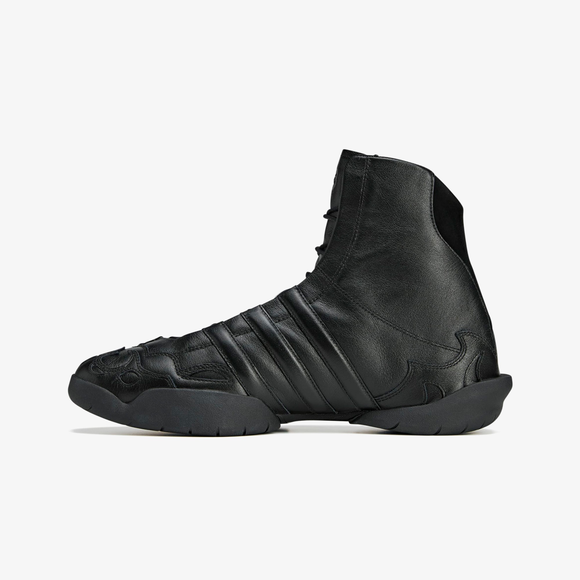 Regu 2002 Hi 'Black'