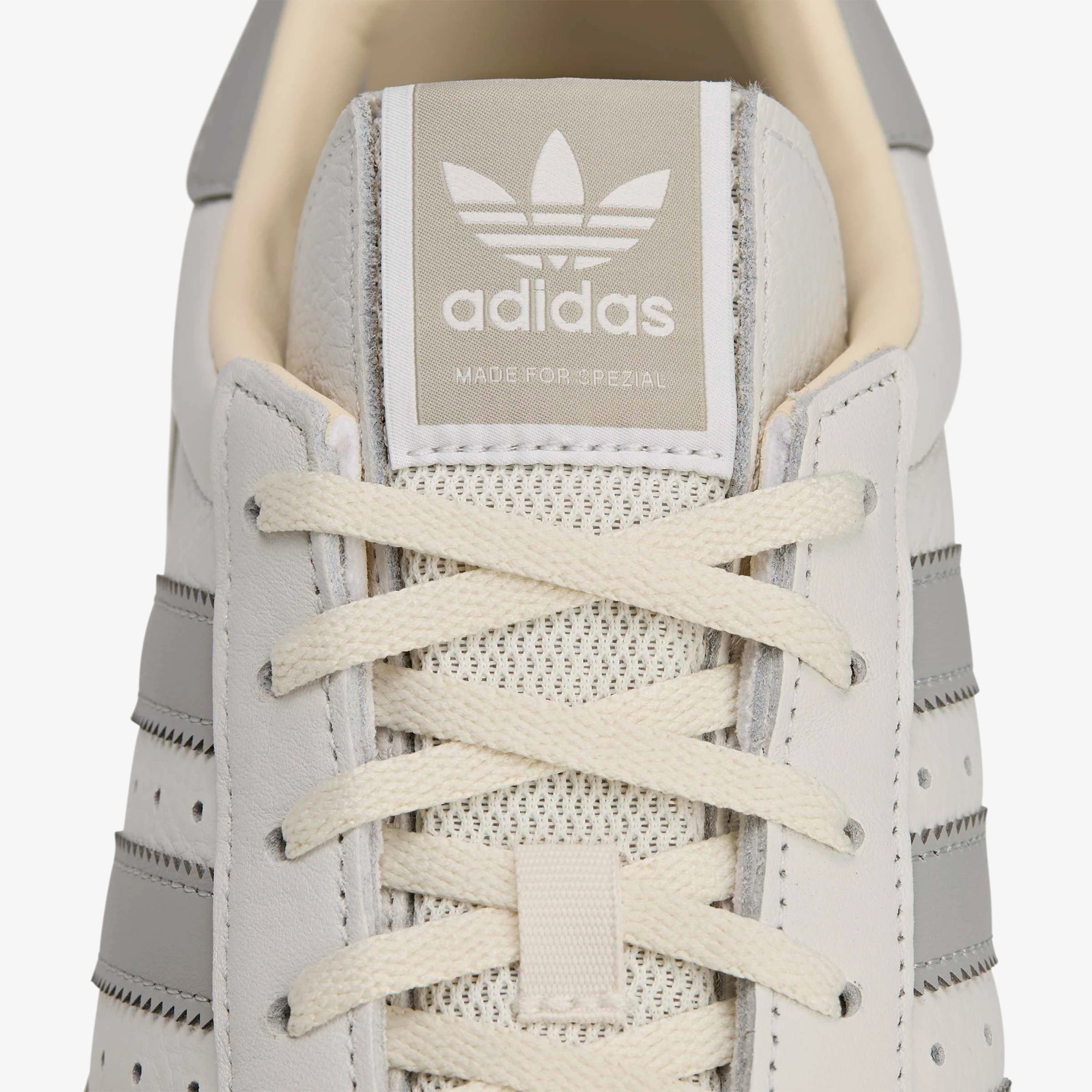 GS II SPZL 'Crystal White'