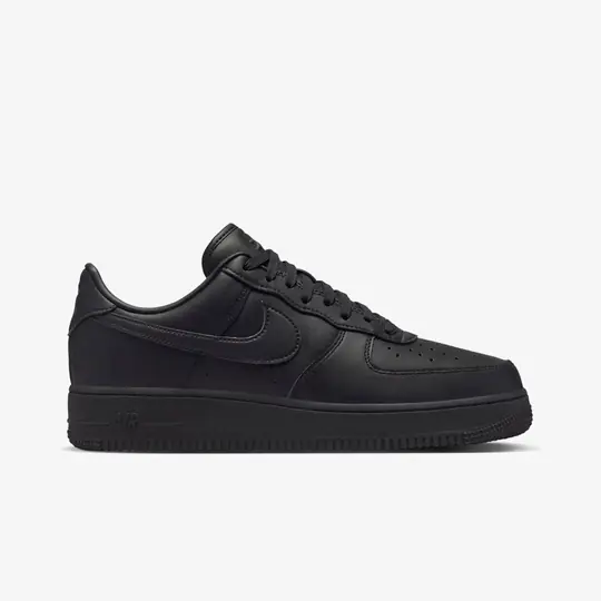 Air Force 1 '07 Fresh 'Triple Black' - Görsel 2