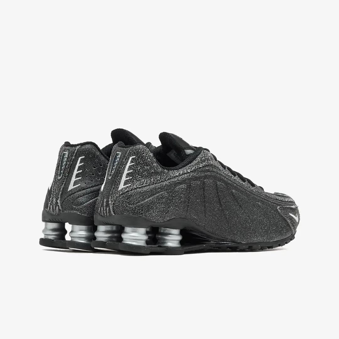 Nike Shox R4 'Black Distressed Leather' - WUNDER
